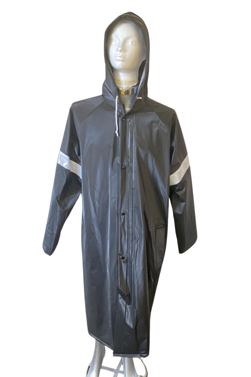 Gabardina con reflejante en brazos Capucha integrada